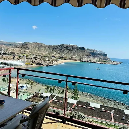 With Ocean View Apartment