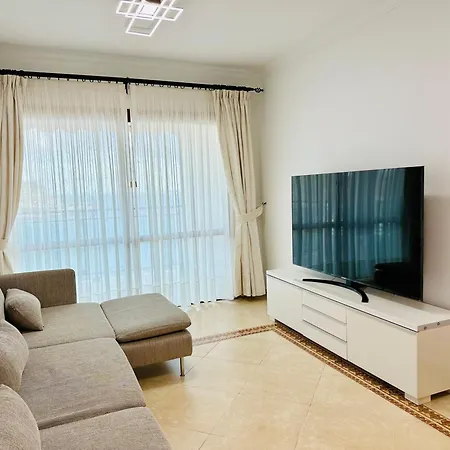 Appartement With Ocean View *